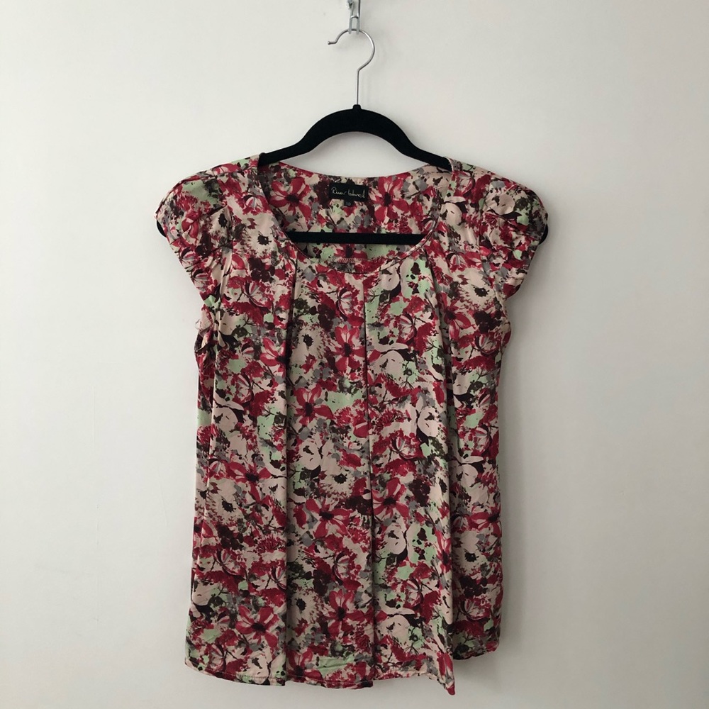 Floral top